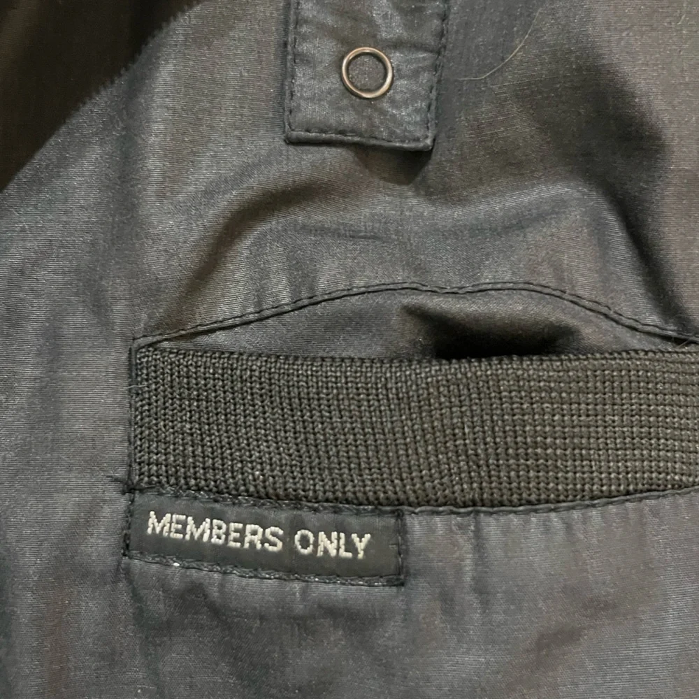 Vintage 80s Members Only Classic Black Bomber Jacket - Picture 3 of 7